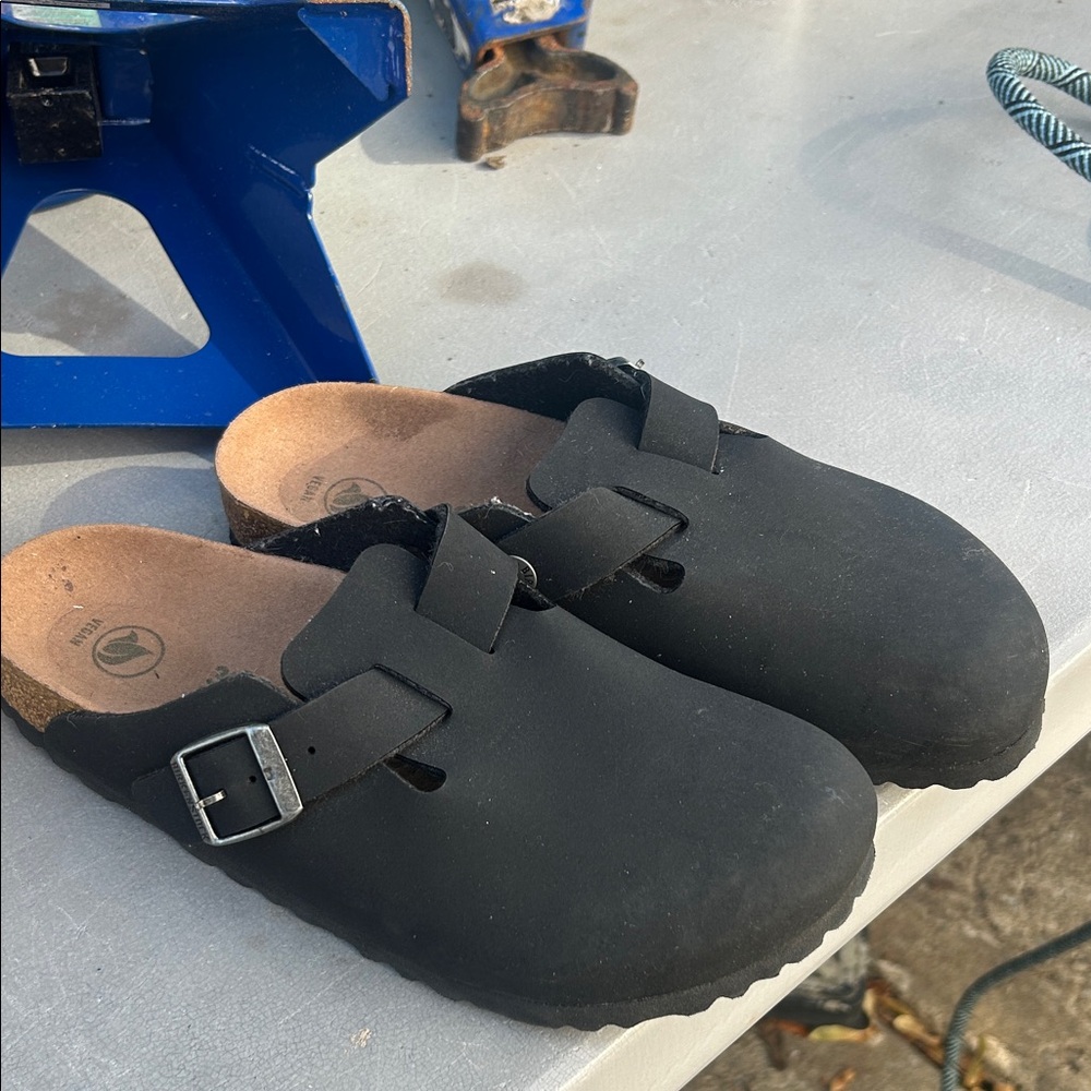 Birkenstock Boston clogs size 7